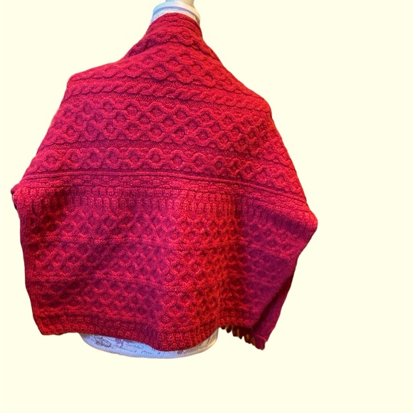 Authentic Aran Women's Irish Merino Wool Throw Over Wrap Sweater - Red - Picture 2 of 11
